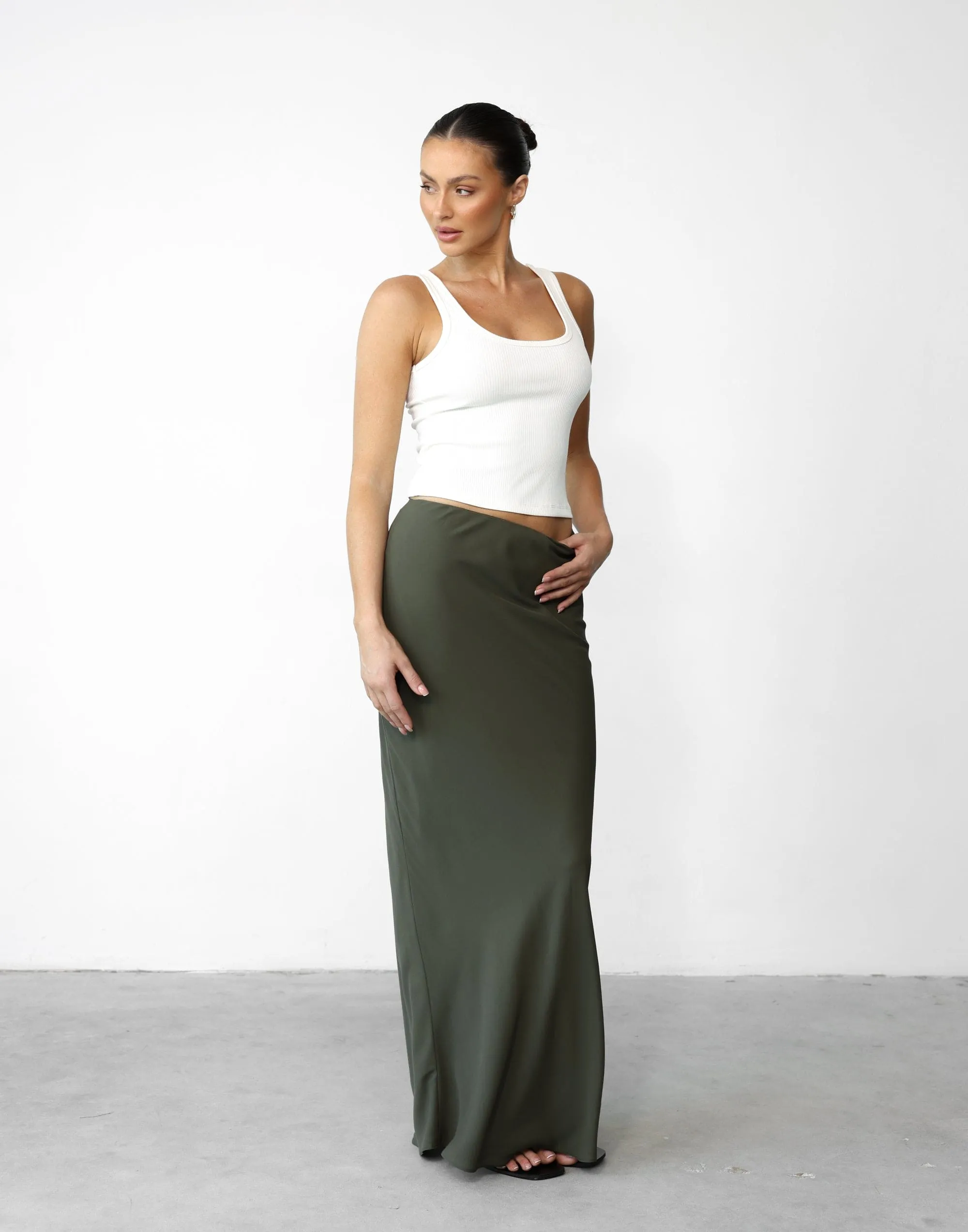 Isla Maxi Skirt (Burnt Olive)