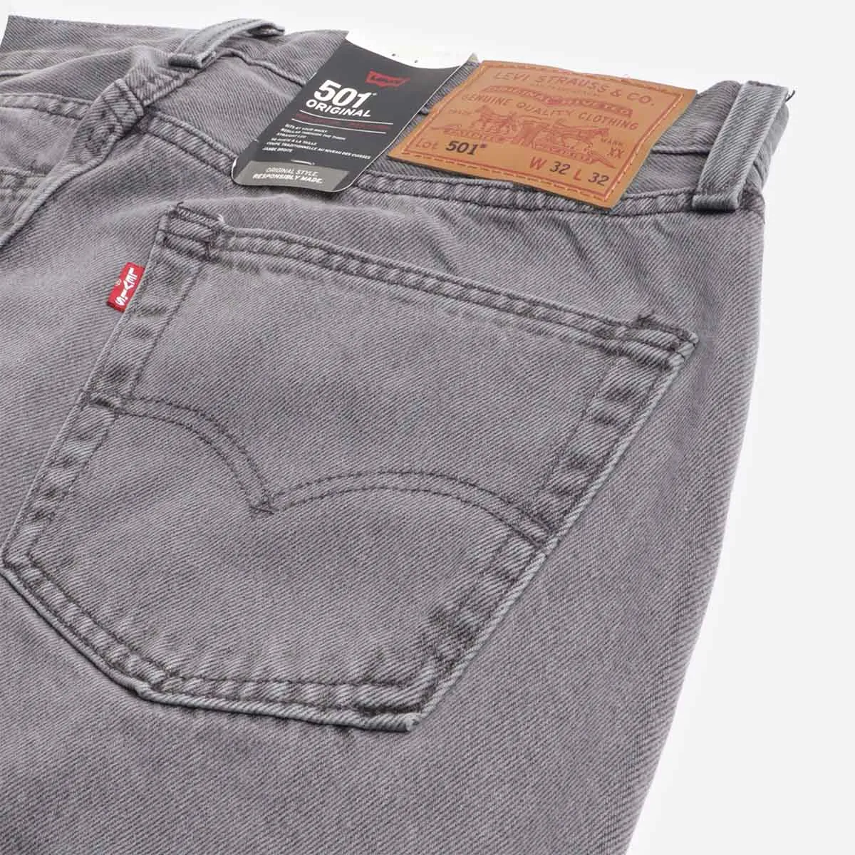 Levis 501 Original Fit Jeans